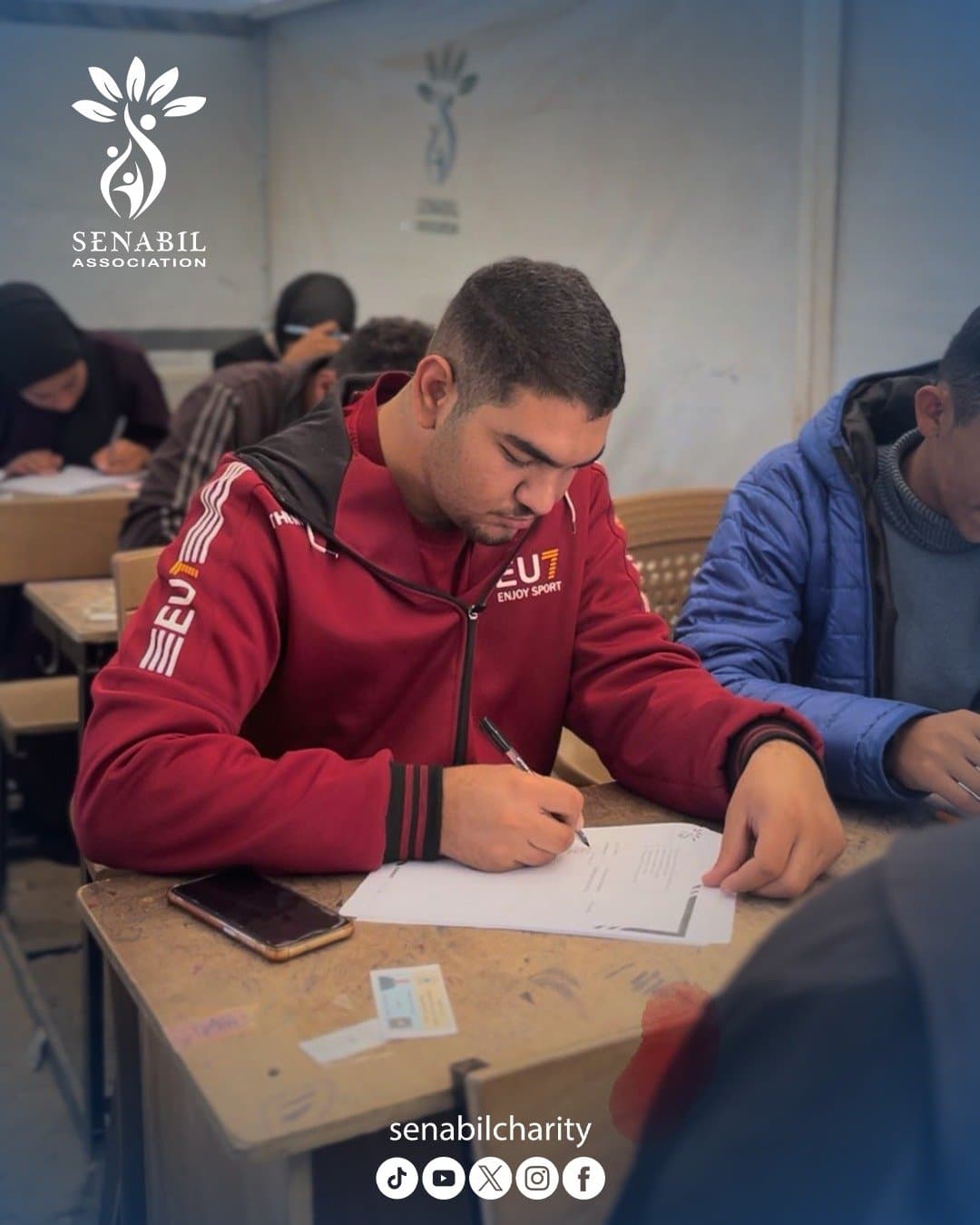 اختبار نهاية المستوى الأول للغة الإنجليزية في كلية ابن خلدون بالشراكة مع مؤسسة السنابل والجامعة الإندونيسية