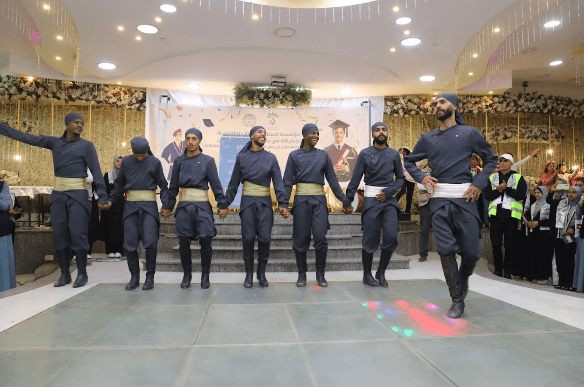 Senabil Honors Its Outstanding Students from the 2006/2007 Batch Despite Challenging Conditions