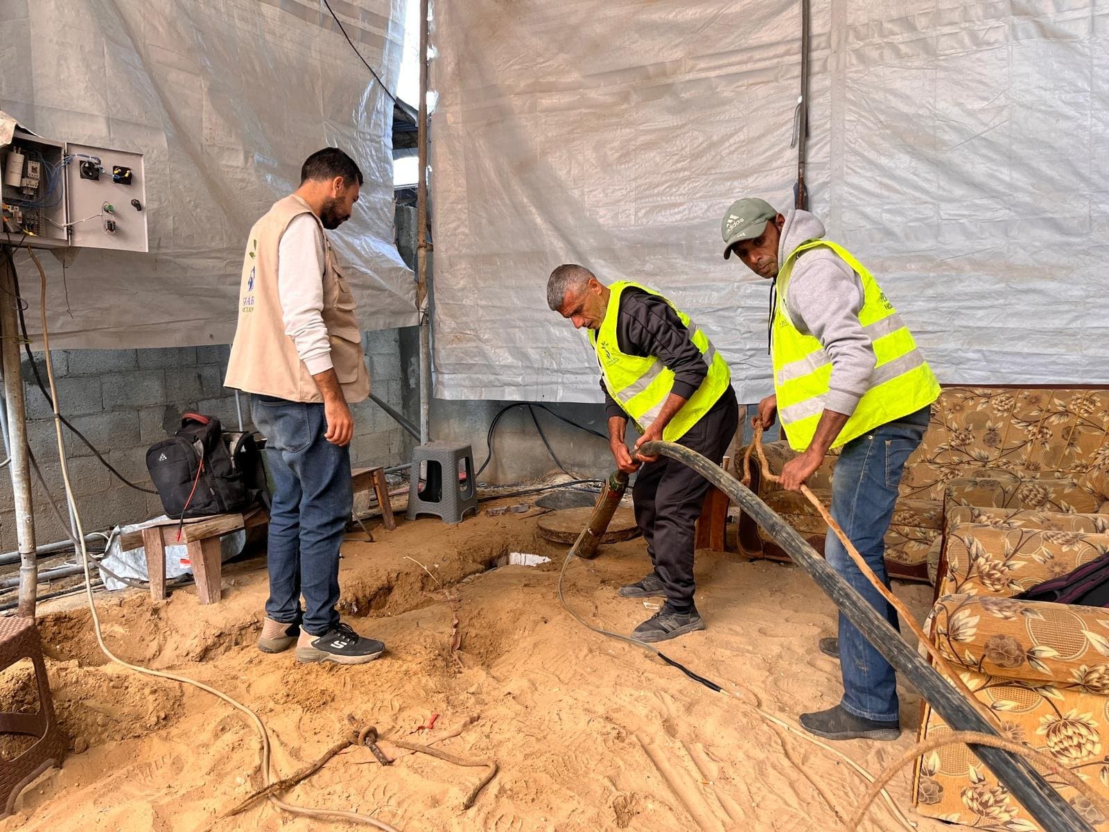 Supply and Installation of a Submersible Pump for a Water Well in Deir Al-Balah to Reduce the Suffering of Displaced Families