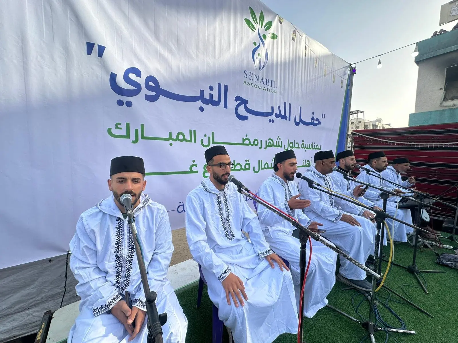 مؤسسة السنابل تُحيي حفلات مديح في مختلف مناطق القطاع استقبالًا لشهر رمضان المبارك