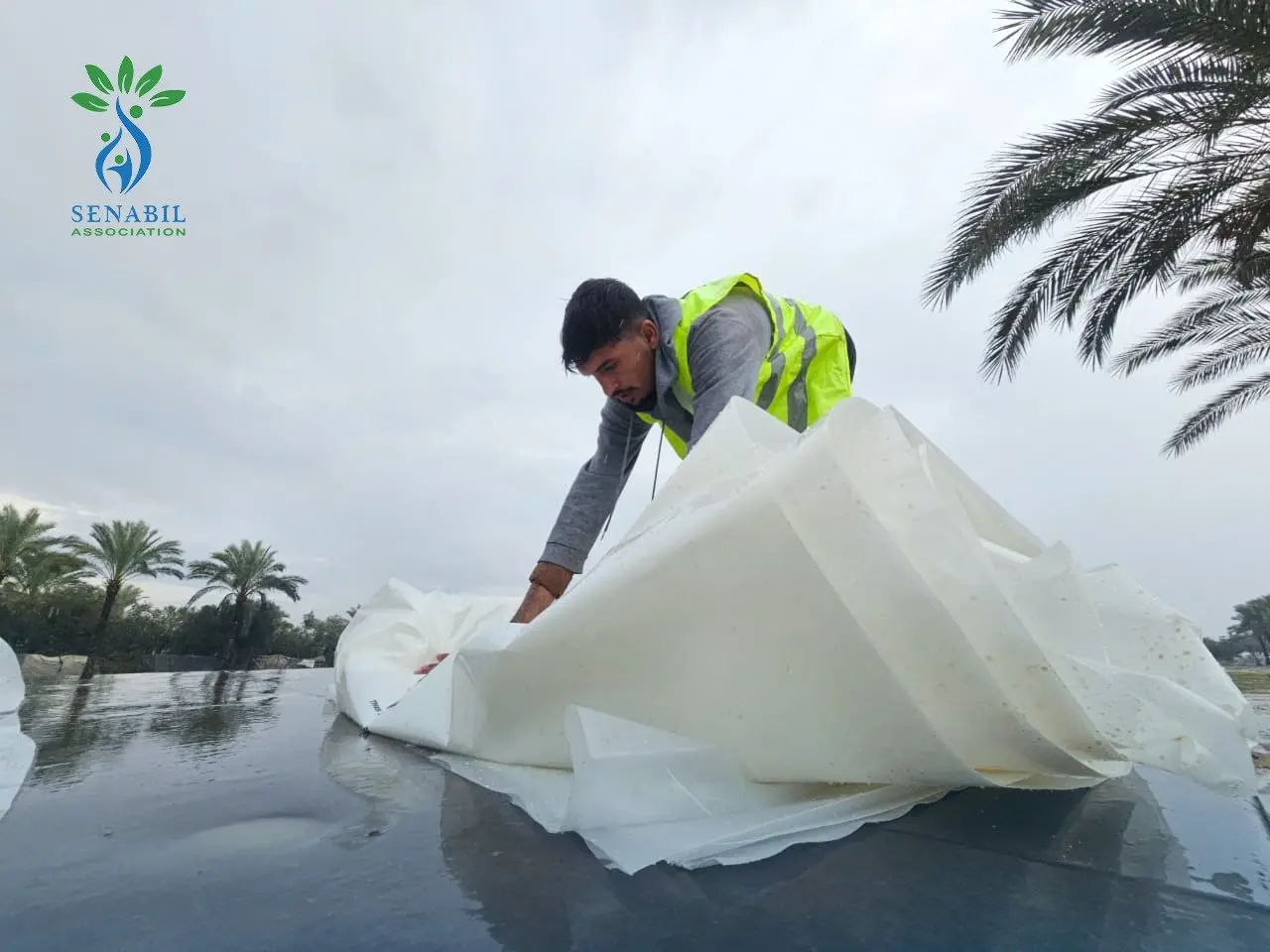 استجابة إغاثية طارئة للمنخفض الجوي في شمال وجنوب قطاع غزة ضمن حملة "شتاء غزة.. سلام ودفا"