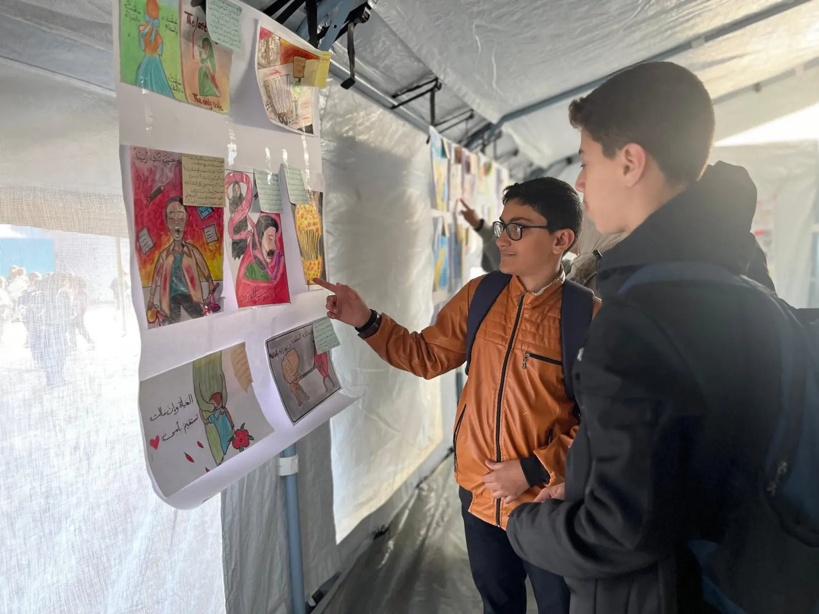 Closing of the Psychosocial Support Project through Organizing an Art Exhibition of Students’ Drawings in Partnership between Senabil Foundation and Heart of Gaza Foundation