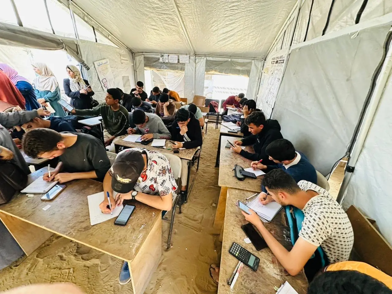 Senabil Schools Concludes Electronic Mock Exams for Tawjihi Students